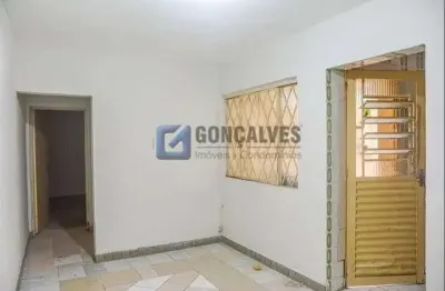 Casa com 1 quarto para alugar na Rua Doutor Vital Brasil, Taboão, São Bernardo do Campo, 57 m2 por R$ 1.100
