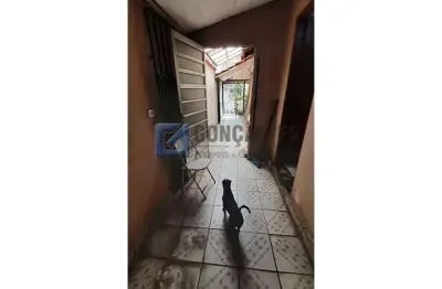 Casa comercial com 1 sala para alugar na tiradentes, r, jardim irajá, são bernardo do campo, 170 m2 por r$ 3.700