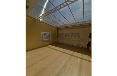 Casa com 4 quartos à venda na Rua Helena Aparecida Secol, Nova Petrópolis, São Bernardo do Campo