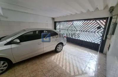 Casa com 3 quartos para alugar na josephina ghirelli, r, nova petrópolis, são bernardo do campo, 153 m2 por r$ 4.000