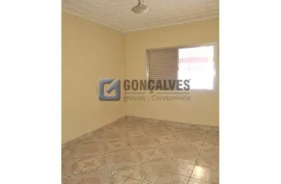 Casa com 3 quartos para alugar na rua das orquídeas, vila marchi, são bernardo do campo, 131 m2 por r$ 2.700