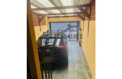 Casa com 2 quartos para alugar na rua melvin jones, vila bastos, santo andré, 123 m2 por r$ 5.200