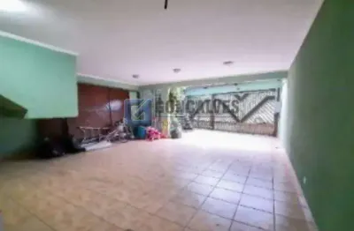 Casa com 4 quartos para alugar na albino dos santos quelhas, r, taboão, são bernardo do campo, 185 m2 por r$ 8.000