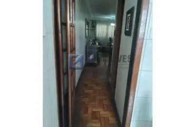 Casa com 3 quartos para alugar na itamarati, av, vila curuçá, santo andré, 180 m2 por r$ 3.500