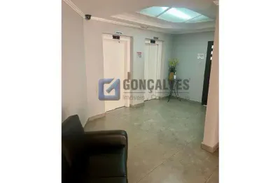 Apartamento com 3 quartos para alugar na rua dos bandeirantes, vila bocaina, mauá, 98 m2 por r$ 2.250