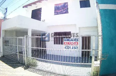 Casa com 2 quartos para alugar na Rua Serafim Carlos, Cerâmica, São Caetano do Sul, 120 m2 por R$ 3.240