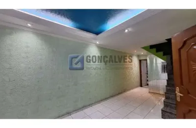 Casa com 3 quartos para alugar na doutor fleming, r, assunção, são bernardo do campo por r$ 3.350