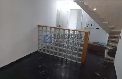 Casa com 3 quartos para alugar na carina, r, jardim hollywood, são bernardo do campo por r$ 4.000