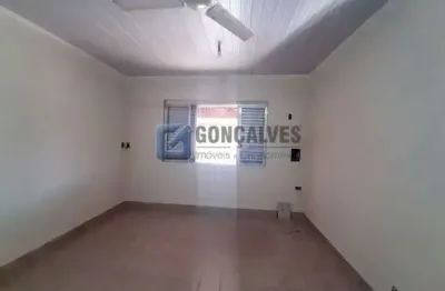 Casa com 2 quartos para alugar na rua barbacena, vila bela vista, santo andré, 127 m2 por r$ 2.500