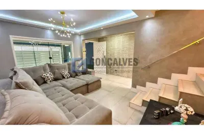 Casa com 3 quartos para alugar na casimiro de abreu, r, vila aquilino, santo andré por r$ 5.500
