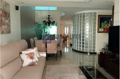 Sobrado 04 dormitorios, sendo 04 suites, Parque Espacial - São Bernardo do Campo