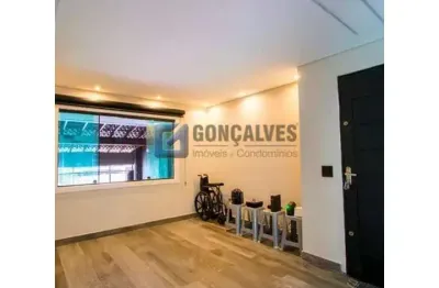 Casa com 3 quartos para alugar na Rua Jaguariúna, Jardim Cristiane, Santo André, 200 m2 por R$ 5.500