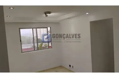 Apartamento com 3 quartos para alugar na dona silla nalon gonzaga, r, parque marajoara, santo andré, 59 m2 por r$ 2.000