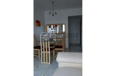 Apartamento com 2 quartos para alugar na rua guarani, baeta neves, são bernardo do campo, 70 m2 por r$ 1.800