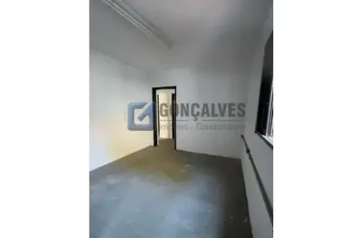 Casa comercial com 3 salas para alugar na Rua Oriente, Barcelona, São Caetano do Sul por R$ 5.900