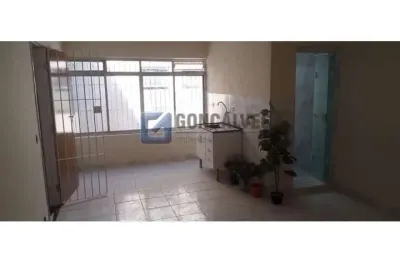 Apartamento para alugar na waldemar campanha, r, centro, são bernardo do campo, 30 m2 por r$ 1.000