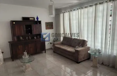 Casa com 3 quartos para alugar na alameda nove de outubro, jardim do mar, são bernardo do campo, 500 m2 por r$ 5.500