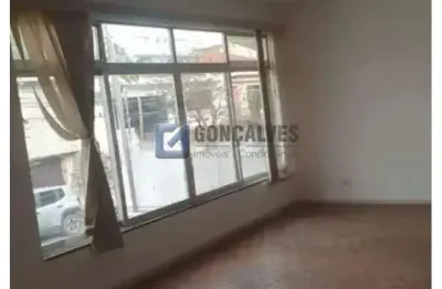 Casa comercial com 1 sala para alugar na rua josé lobo, jardim maria adelaide, são bernardo do campo por r$ 5.000