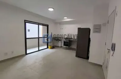 Apartamento com 1 quarto para alugar na rua alemanha, parque das nações, santo andré, 47 m2 por r$ 2.500