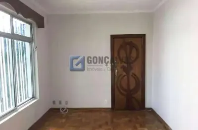 Casa com 3 quartos para alugar na rua benedito montenegro, centro, são bernardo do campo por r$ 3.200