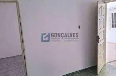 Casa com 2 quartos para alugar na Rua Izabel Cestari, Dos Casa, São Bernardo do Campo por R$ 3.500