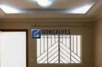 Sobrado residencial com 3 quartos (2 suítes) em Santa Terezinha, 143 m²