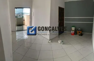 Sobrado para Aluguel – 3 Quartos, 90 m², Cerâmica, Sítio dos Vianas, Santo André