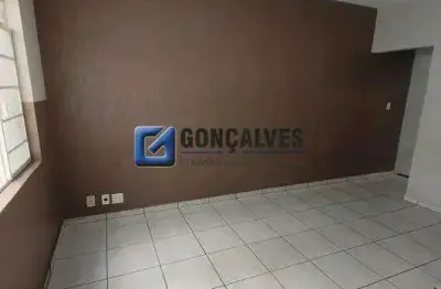 Casa para Aluguel em Baeta Neves, SBC – 2 Quartos, Quintal com Churrasqueira e 2 Vagas