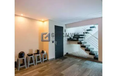 14881, Sobrado, para aluguel, para alugar, 5.500,00,Jardim Cristiane, Santo André,3 quartos