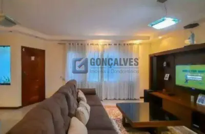 14573, Sobrado, para aluguel, para alugar, 8.000,00,Taboão, São Bernardo do Campo,4 quartos