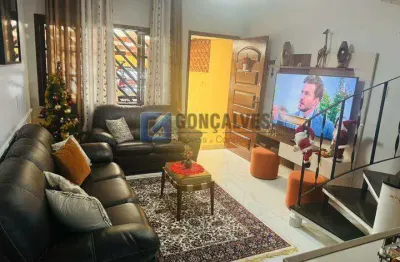 14562, Sobrado, para aluguel, para alugar, 5.200,00,Vila Bastos, Santo André,2 quartos