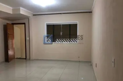 13980, Sobrado, para aluguel, para alugar, 3.400,00,Jardim Las Vegas, Santo André,3 quartos