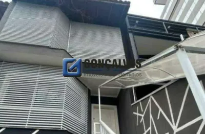 Sobrado Residencial de 180m² com 3 suítes em Jardim Bela Vista, Santo André — Aluguel R$5.600