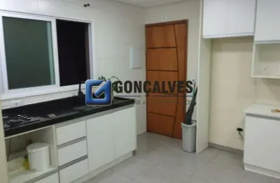 Cobertura para Aluguel em Vila Lutécia (Santo André) – 2 Quartos, Frente, 76 m²