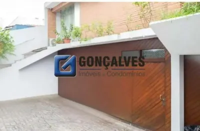 Casa Comercial para Alugar em Nova Petrópolis, SBC – 4 Quartos, 280 m²