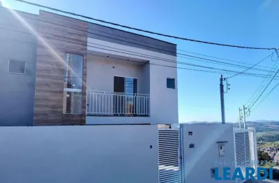 Casa com 2 quartos à venda no Jardim Bandeirantes, Poços de Caldas 