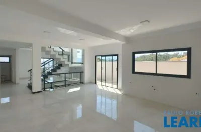 Casa com 3 quartos à venda no Santa Maria, Poços de Caldas 