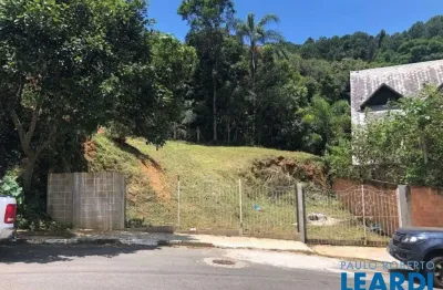 Terreno comercial à venda no Parque Primavera, Poços de Caldas 