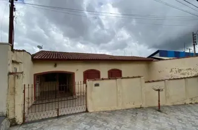 Casa térrea - conjunto habitacional pedro afonso junqueira - mg