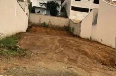 Terreno à venda no Jardim das Hortênsias, Poços de Caldas 