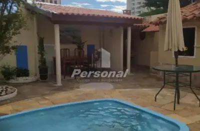 Casa com 3 quartos à venda no Centro, Taubaté 