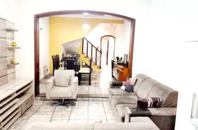 Sobrado para venda, 3 quarto(s),  Vila Santa Izabel, Caçapava - SO6918