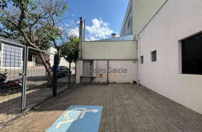 Galpão para alugar, com 240 m² de construção no bairro São Luiz - Americana/SP