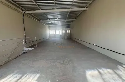 Salão para alugar, contendo 100 m² de área útil no bairro parque gramado - americana/sp