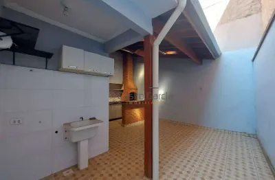Casa com 3 dormitórios para alugar, 130 m² por R$ 3.580,66/mês - Jardim Nielsen Ville - Americana/SP