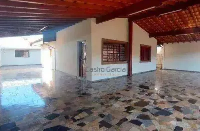 Casa com 2 dormitórios para alugar, 100 m² por R$ 2.771,64/mês - Brieds - Americana/SP