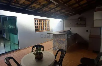 Casa com 4 quartos à venda no Jardim Nielsen Ville, Americana 