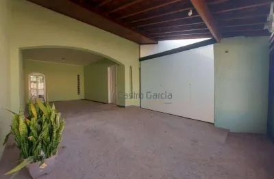 Casa com 3 dormitórios para alugar, 294 m² por R$ 4.315,00/mês - Jardim Colina - Americana/SP