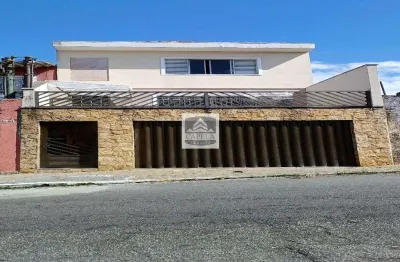 Ótimo sobrado de 3 dormitórios sendo 1 suíte e edícula a venda