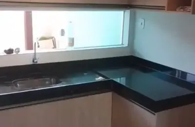 Casa em condomínio fechado com 4 quartos para alugar na Rua Caraíva, Abrantes, Camaçari